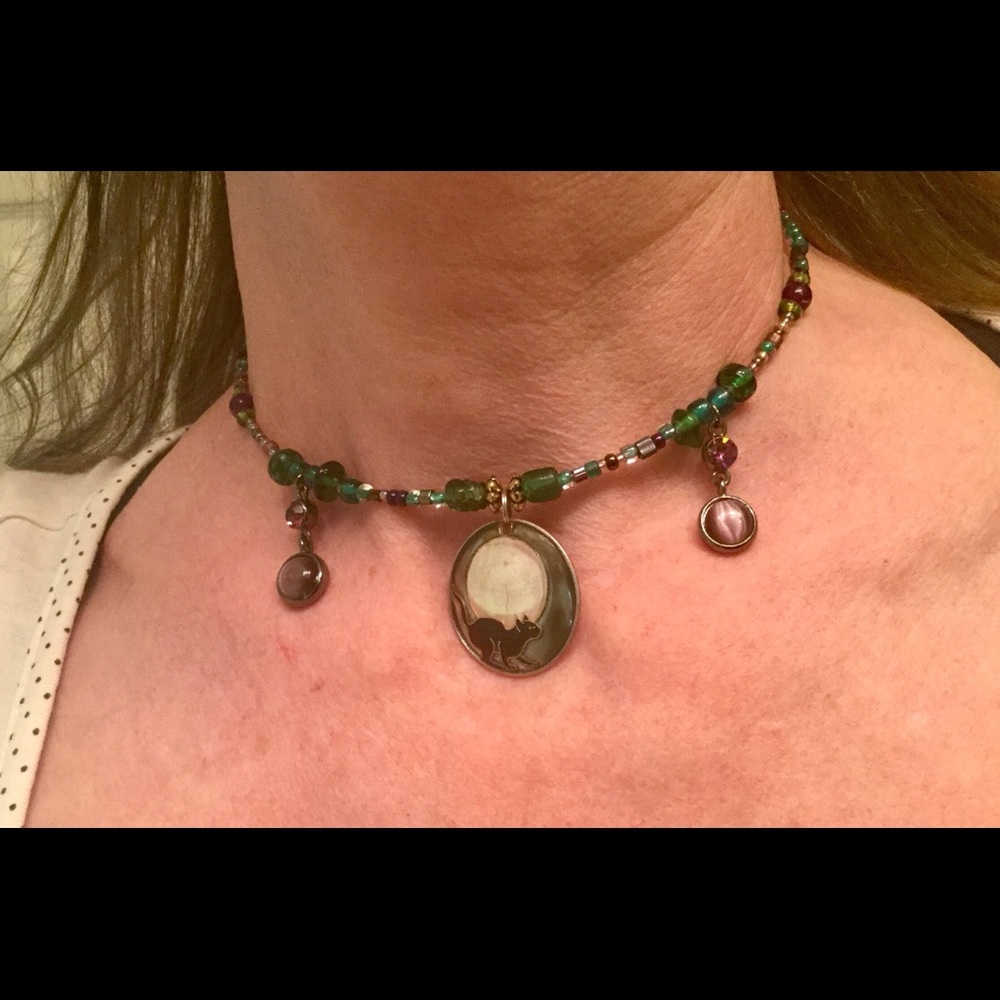 Handmade memory wire necklace